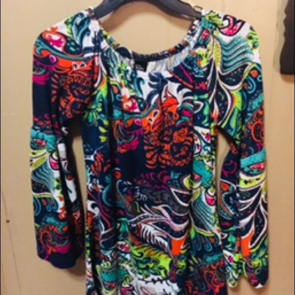 NWT Tunic Medium